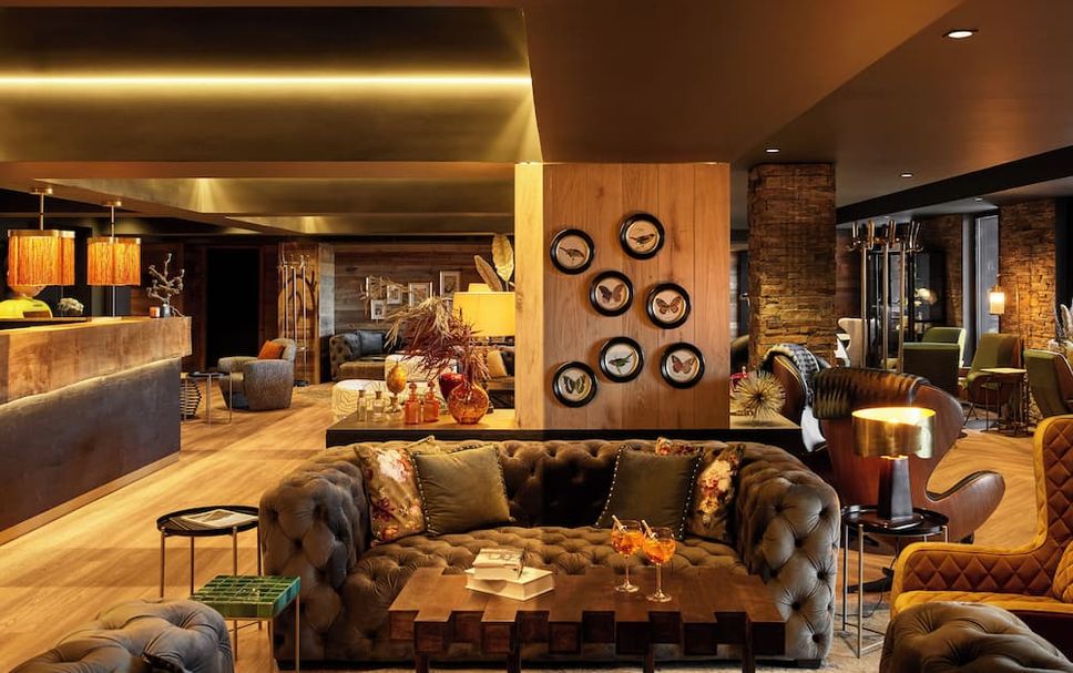 Lounge Photo