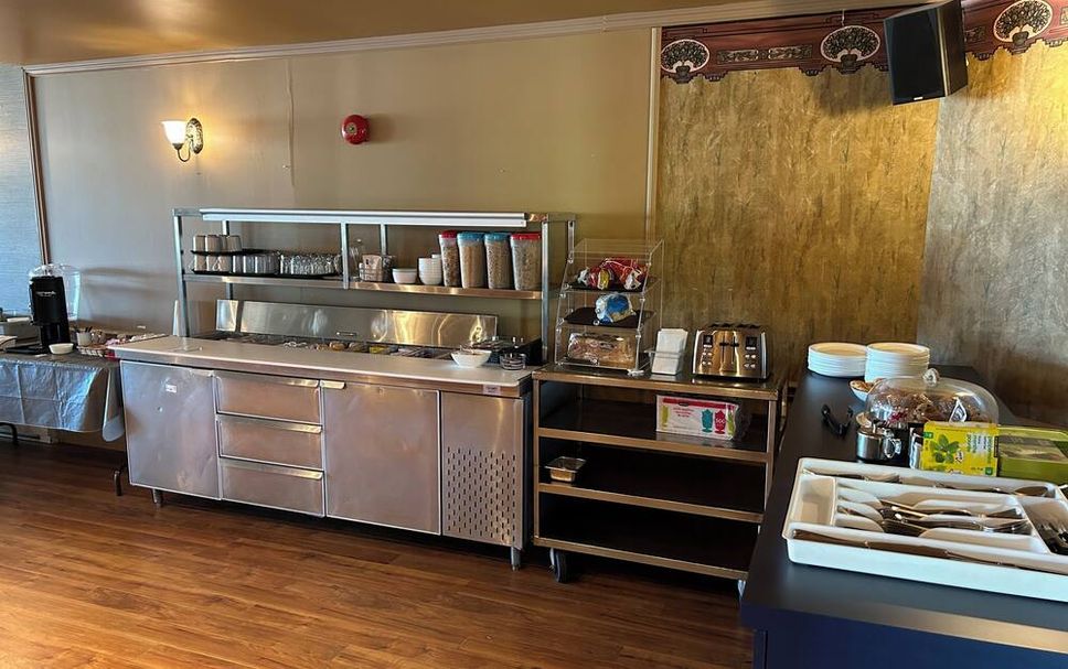 Buffet Photo