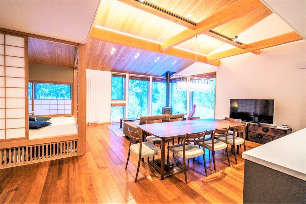 Dining room Photo
