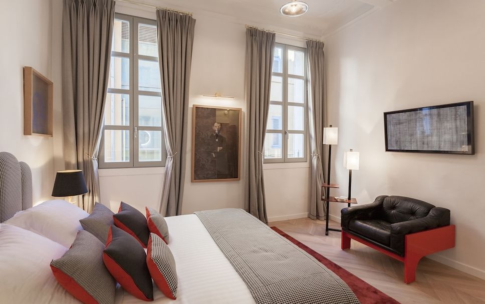 Bedroom Photo