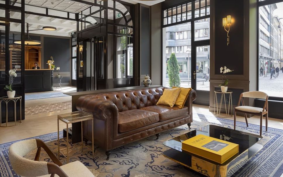 Lounge Photo