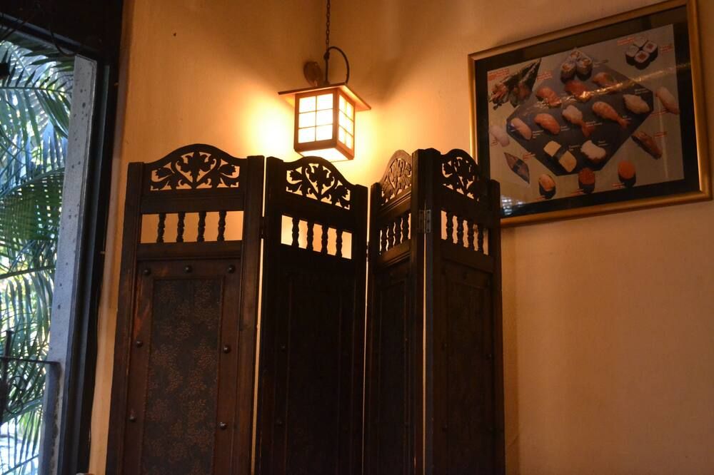 Room amenity