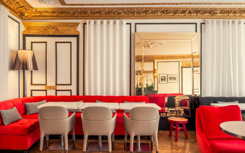 Dining room Photo