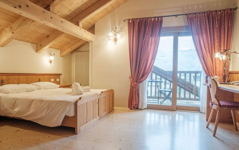 Bedroom Photo