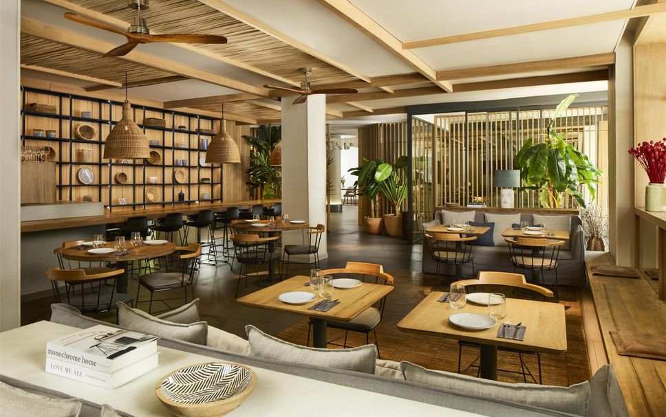 Restaurant Photo