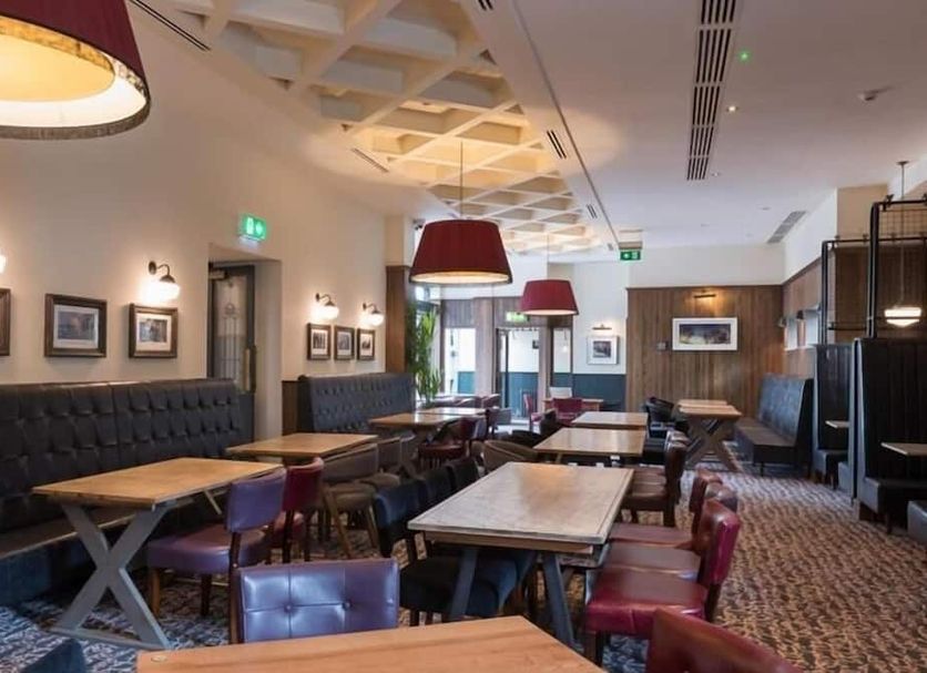 Restaurant Photo