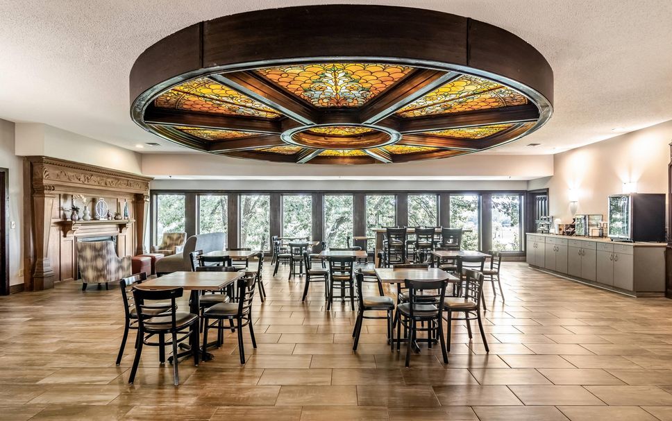 Dining room Photo