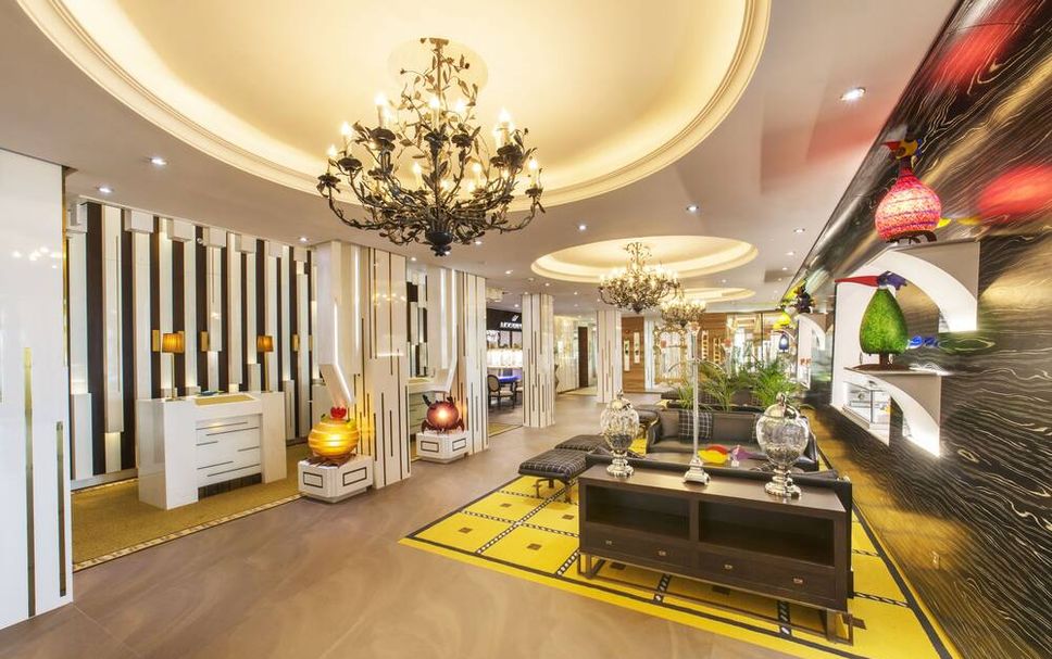 Lobby Photo