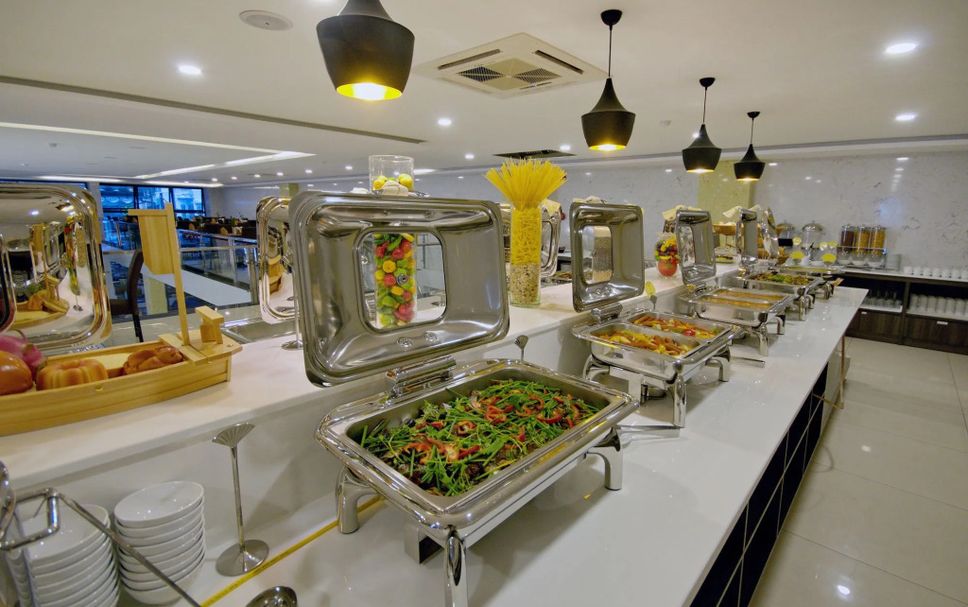 Buffet Photo