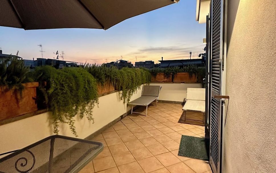 Balcony Photo