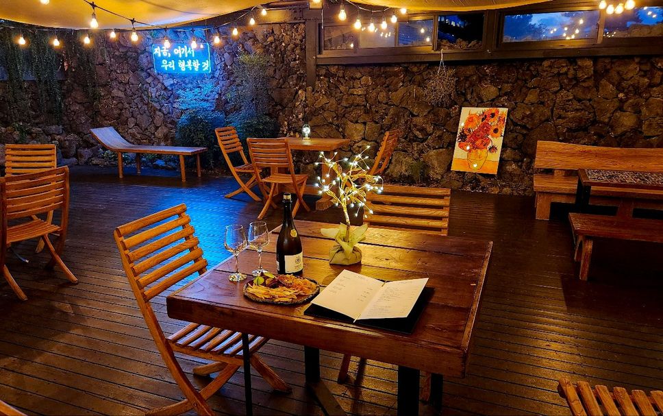 Restaurant Photo