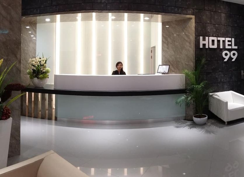 Front desk Photo