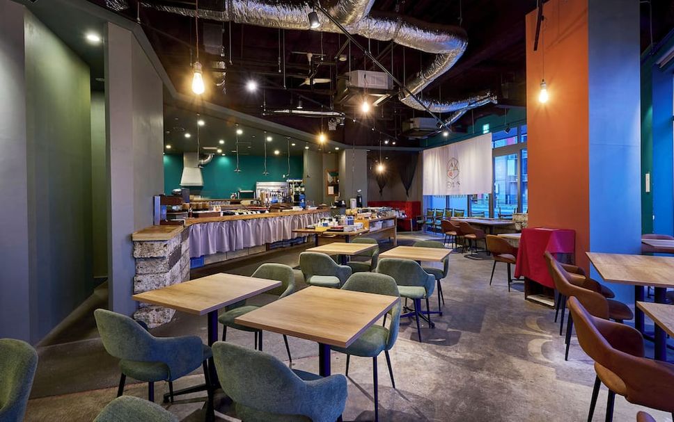 Restaurant Photo