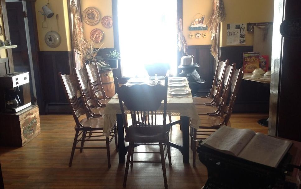Dining room Photo
