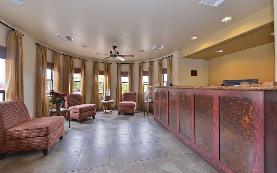 Front desk Photo