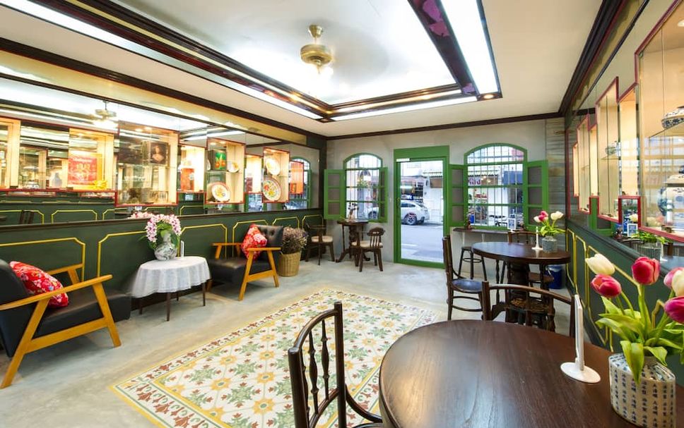 Restaurant Photo