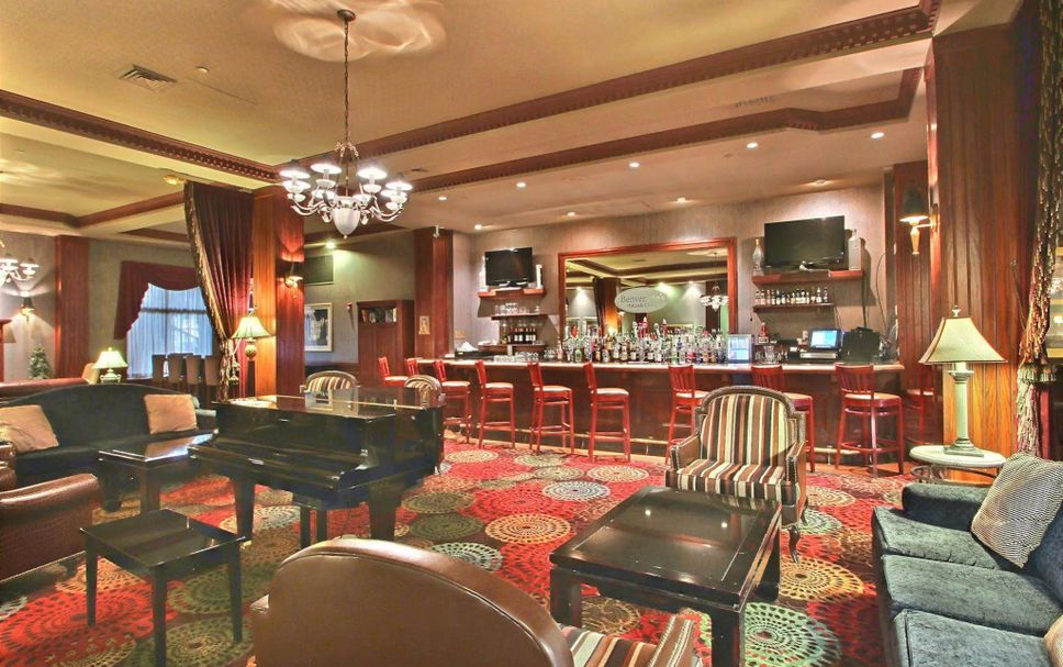 Lounge Photo