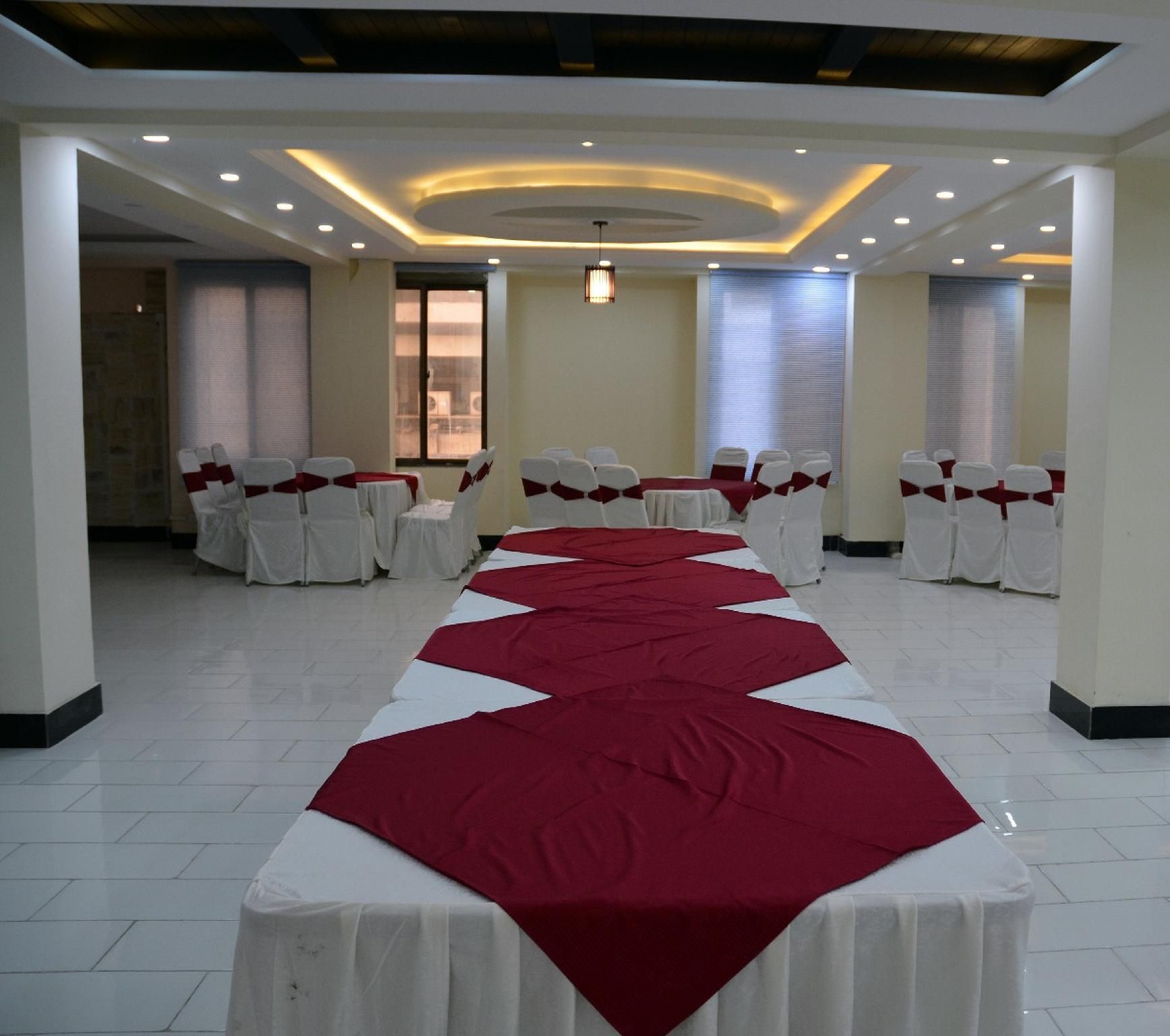 Banquet hall