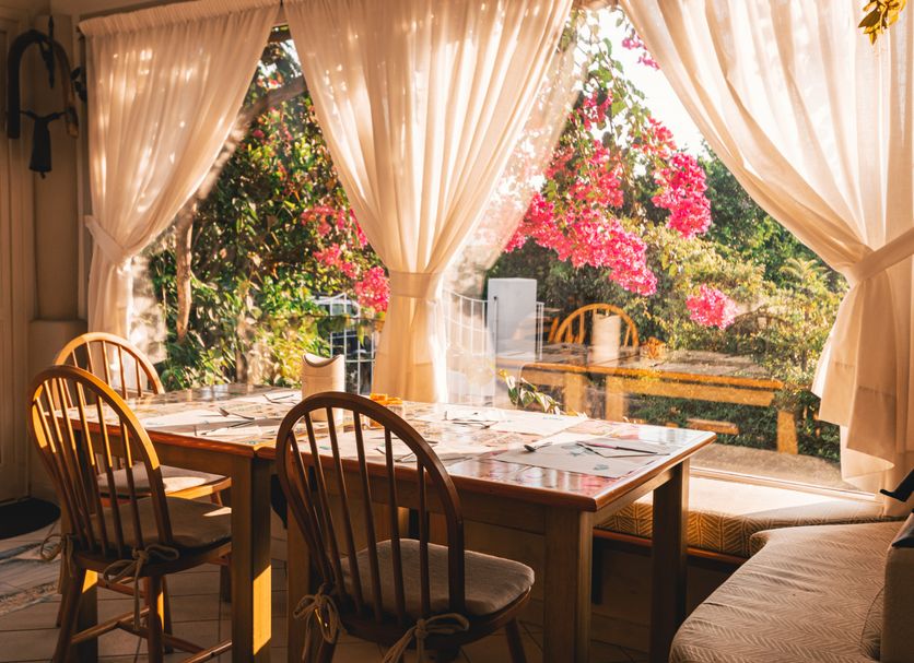 Dining room Photo