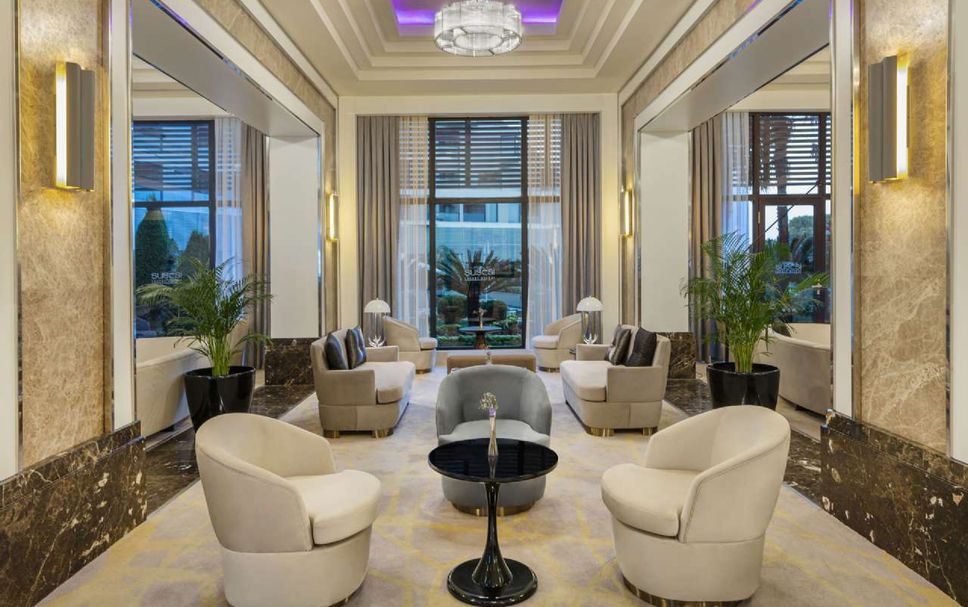 Lounge Photo
