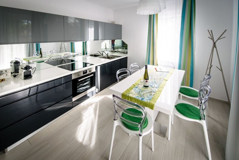 Kitchen Photo