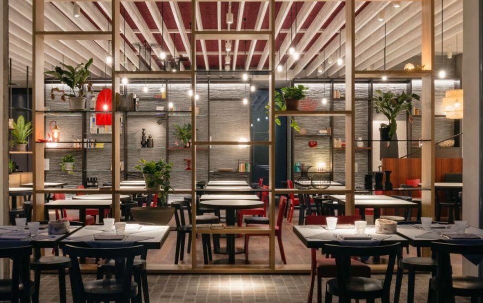 Restaurant Photo