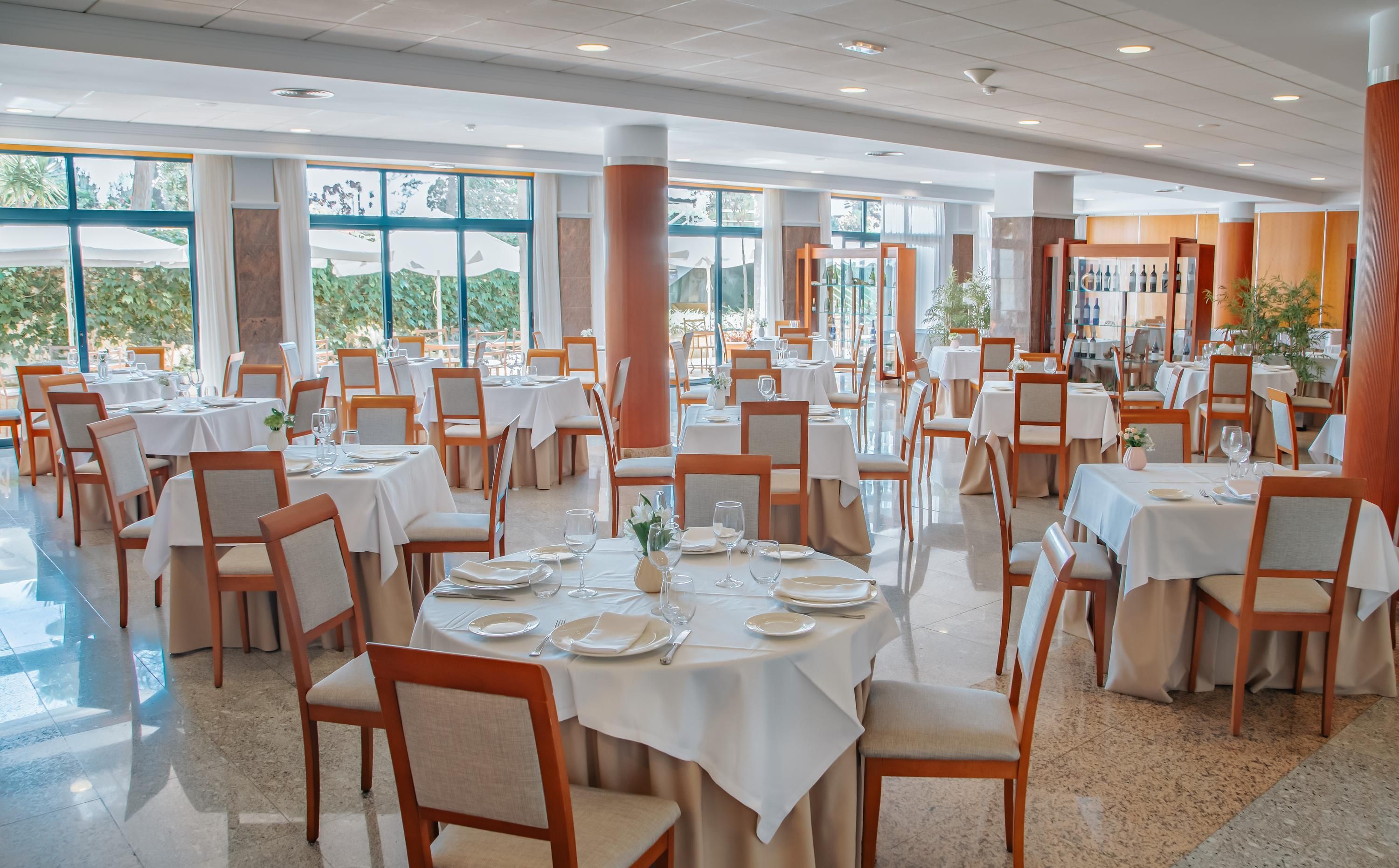 Banquet hall