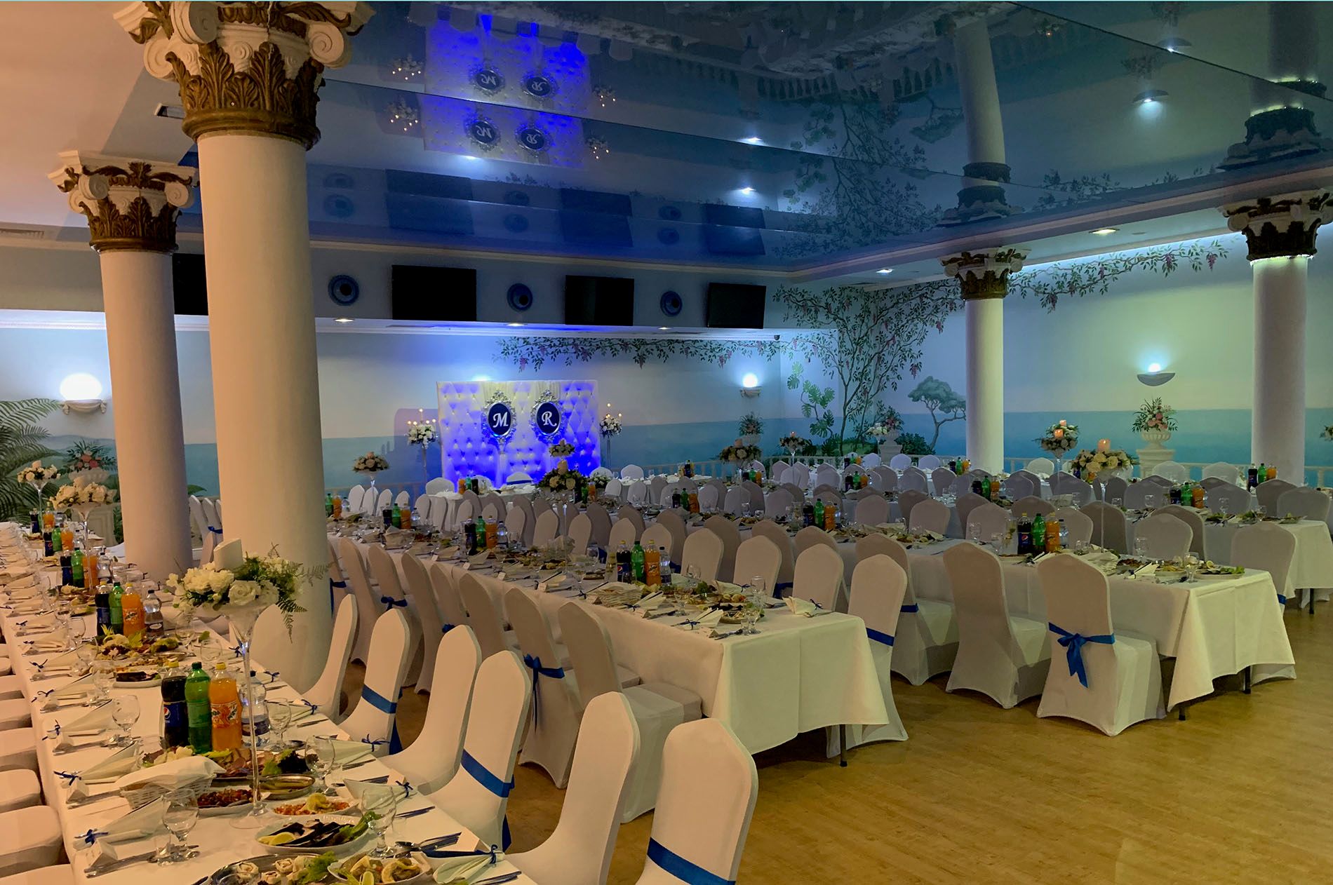 Banquet hall