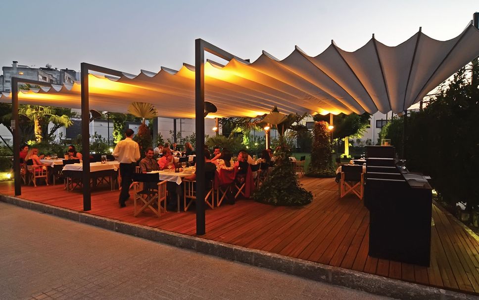 Restaurant Photo