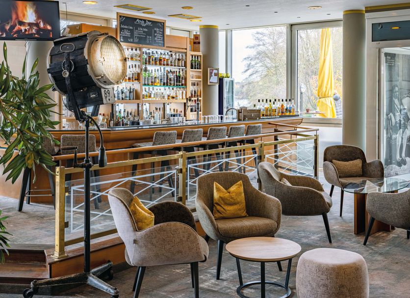 Bar Photo