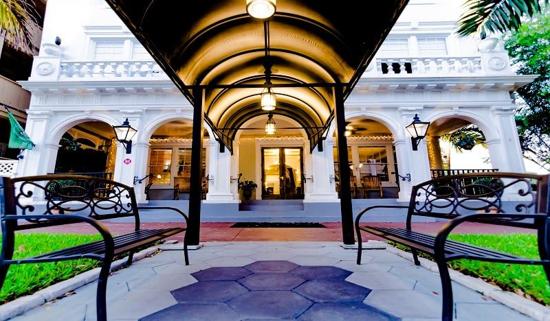 Hotel Entrance Photo