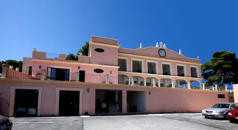 Building Photo