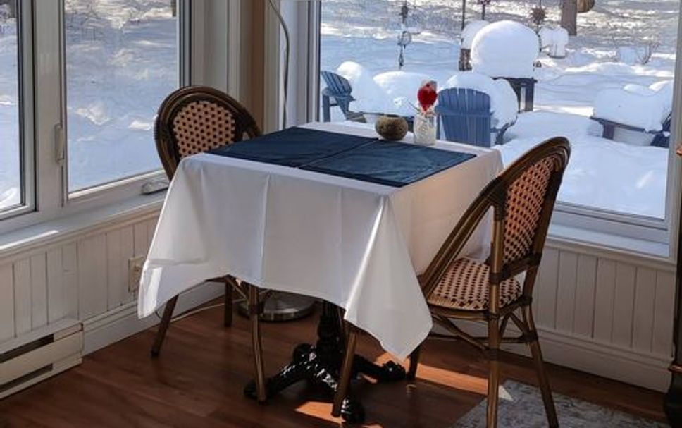 Dining room Photo