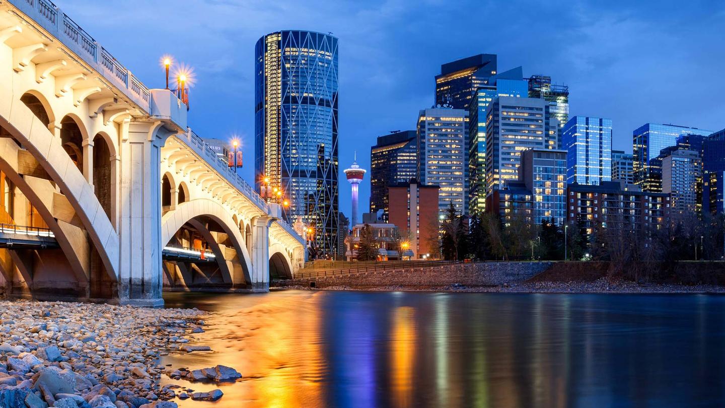 Calgary Airport Marriott In-Terminal Hotel, Calgary, AB, Canada - Compare Deals