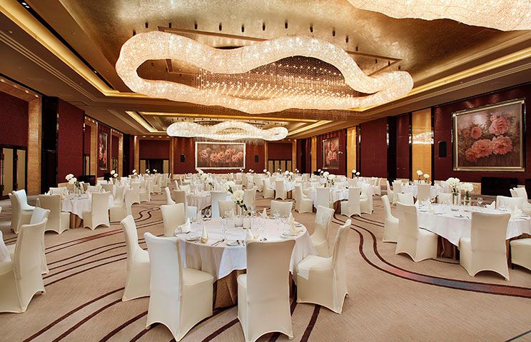 Banquet hall